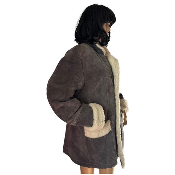 Vintage Sheepskin Shearling Coat in Gray and cream 3 button closing Kentfield XL - Picture 8 of 17